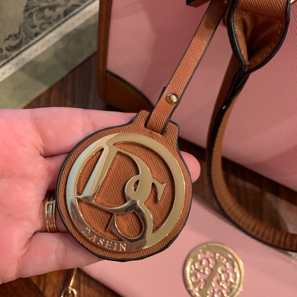 Handbag - Picture 5 of 10